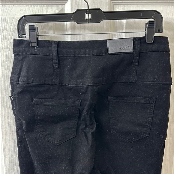 Black High-Waisted Skinny Jeans - Picture 5 of 5